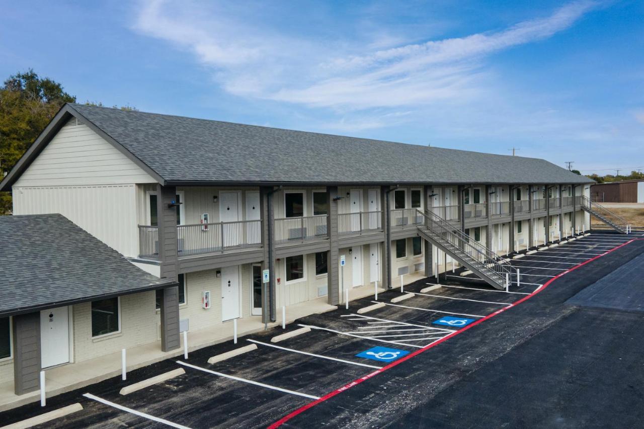 Extended Stay Gun Barrel City Buitenkant foto