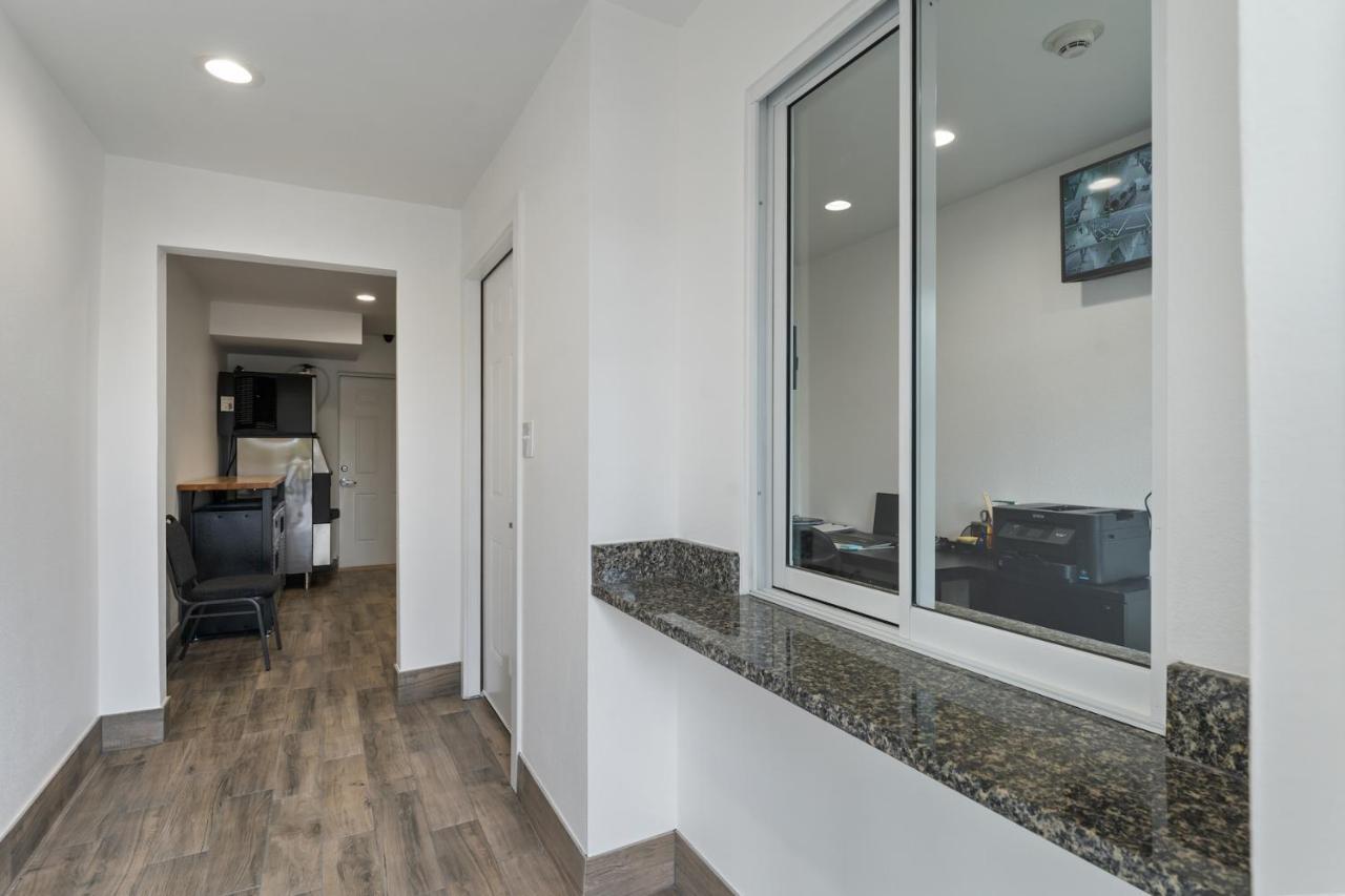 Extended Stay Gun Barrel City Buitenkant foto
